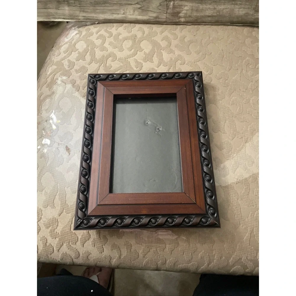 Set of 3 Wood Picture Frames 4x6 Cherry Finish Bronze Rope Twist Border